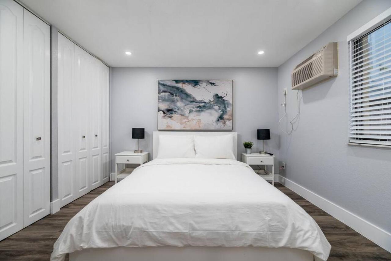 Shell On The Beach 104 - Renovated Hollywood Exterior photo